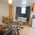 London Modern One Bedroom Apartment